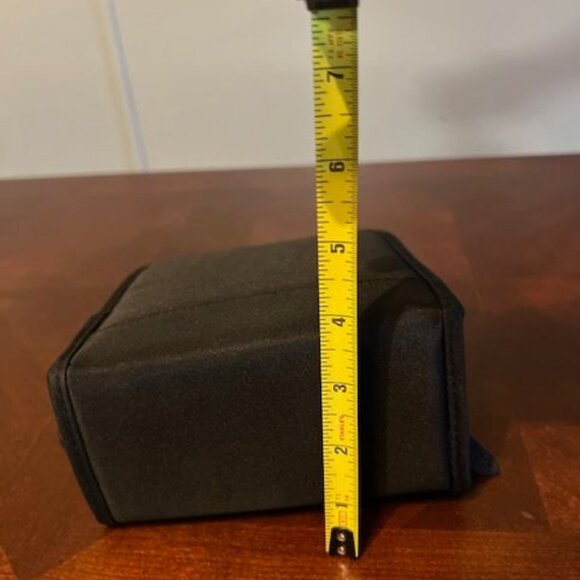 Black Zippered Travel essential oil Organizer With Multiple Pockets aroma ready - Picture 6 of 10